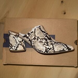 Willow Snakeskin Patterned Mules - Black and Cream